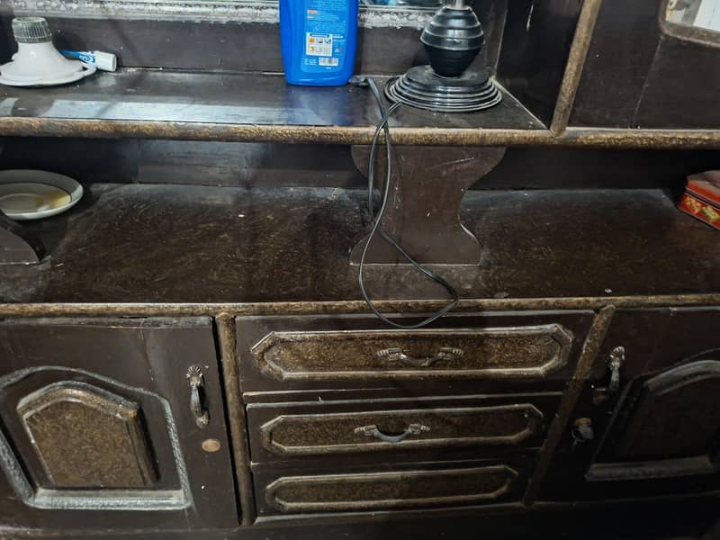 dressing table 1