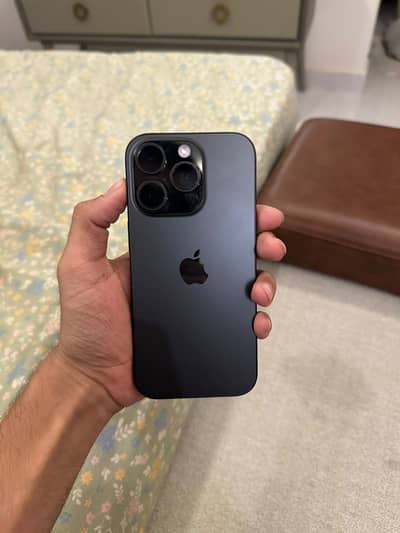 Apple iPhone 16 Pro