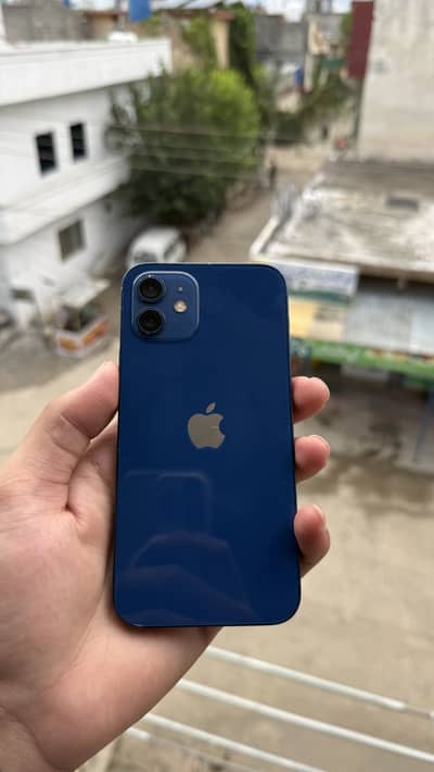 iPhone 12