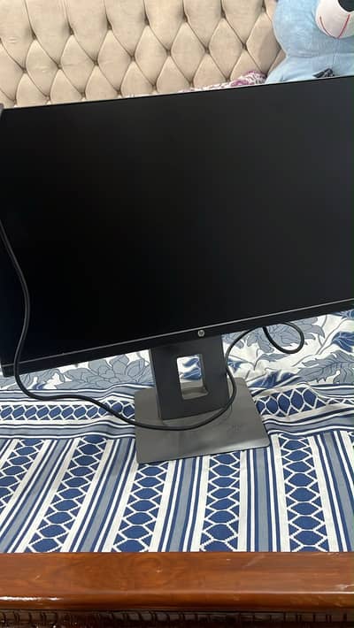 HP Z23n 23-Inch Full HD Monitor for Sale