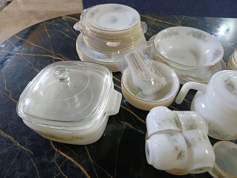 Marble Dinner Set 1