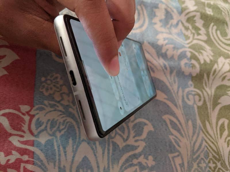 Google Pixel 7 3