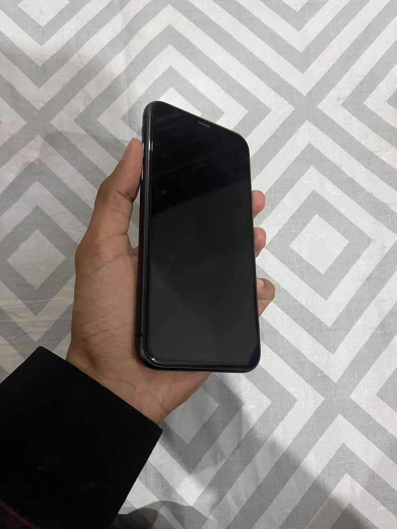 Apple iPhone 11 1