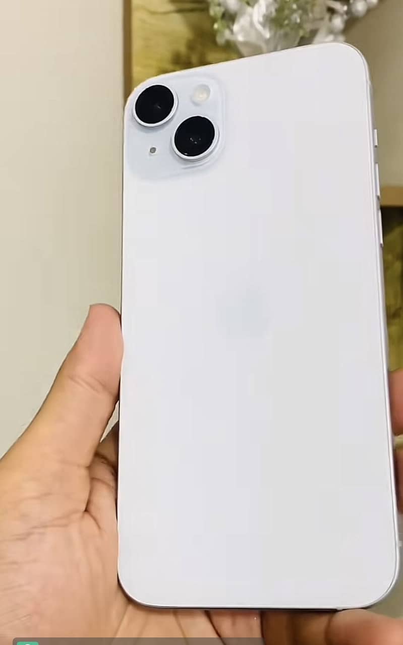 Apple iPhone 15 plus 0