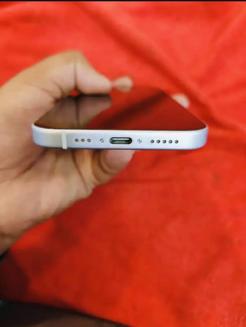 Apple iPhone 15 plus 2