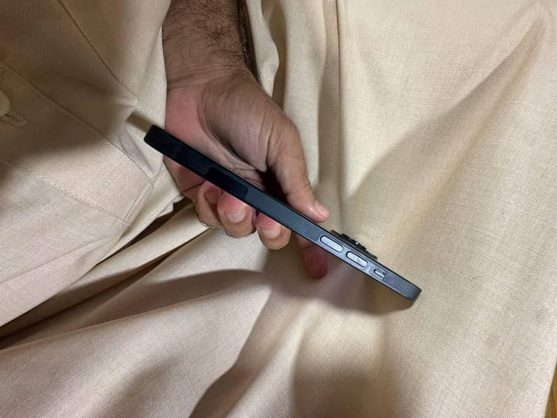 Apple iPhone 14 bypass 6