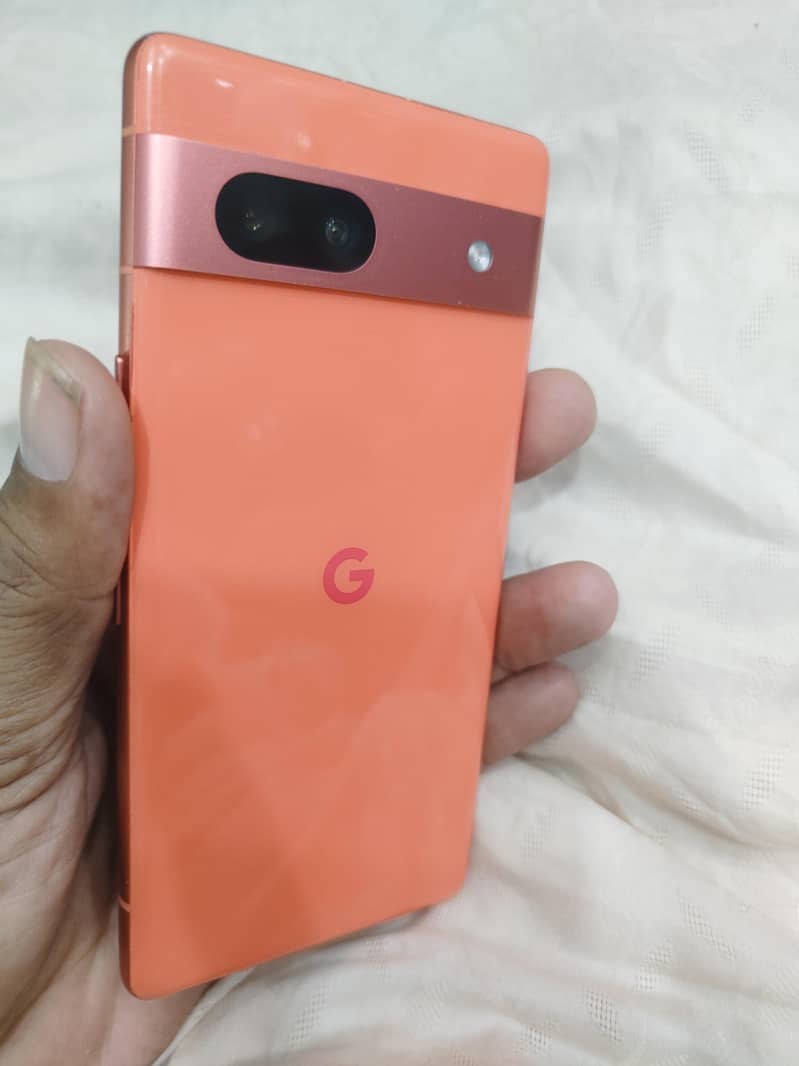Google Pixel 7a 0