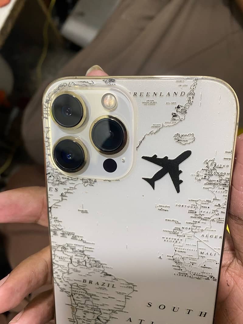 Apple iPhone 13 Pro Max 7