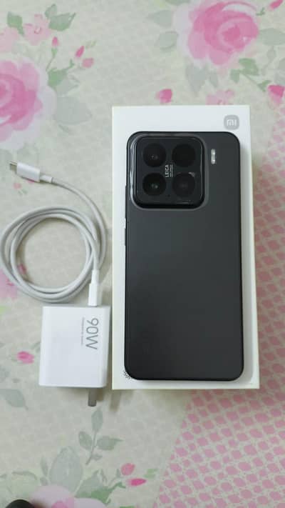 Xiaomi 15 (12GB /256GB) Black