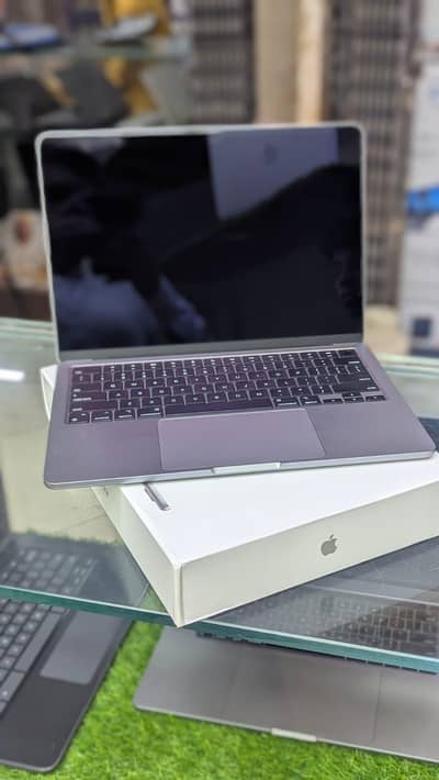 m2 air 10by10 condition ka sath