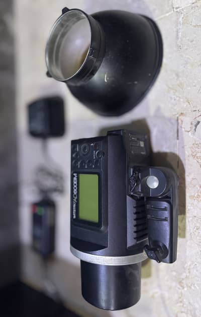 Godox strobe light 600bm