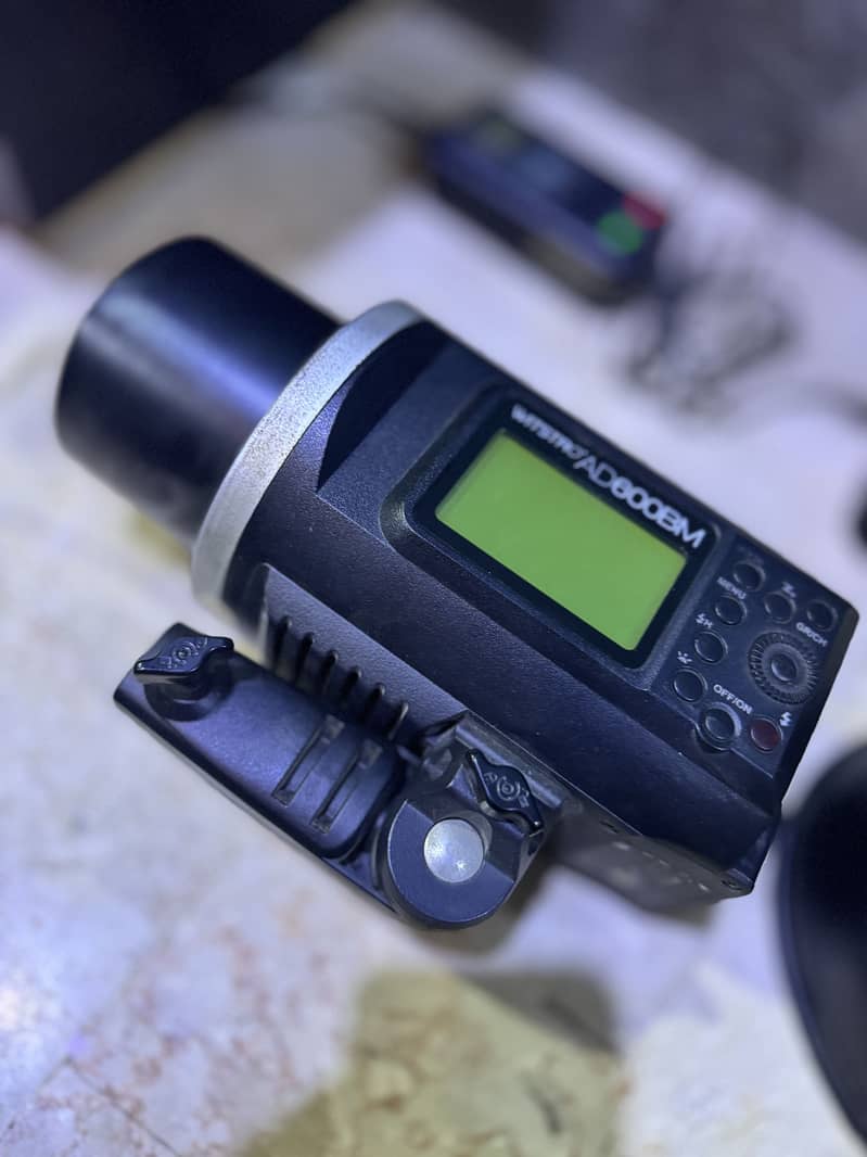 Godox strobe light 600bm 1