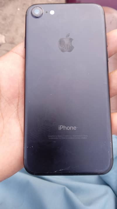 Apple iPhone 7