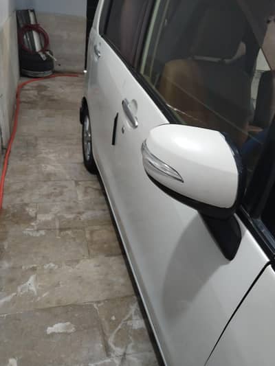 Daihatsu Move 2012