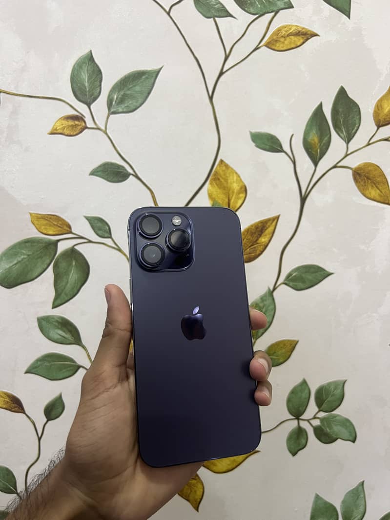 Apple iPhone 14 Pro Max 2