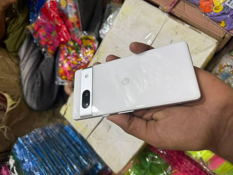 Google Pixel 7a 2