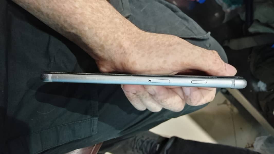Apple iPhone 6S Plus 6