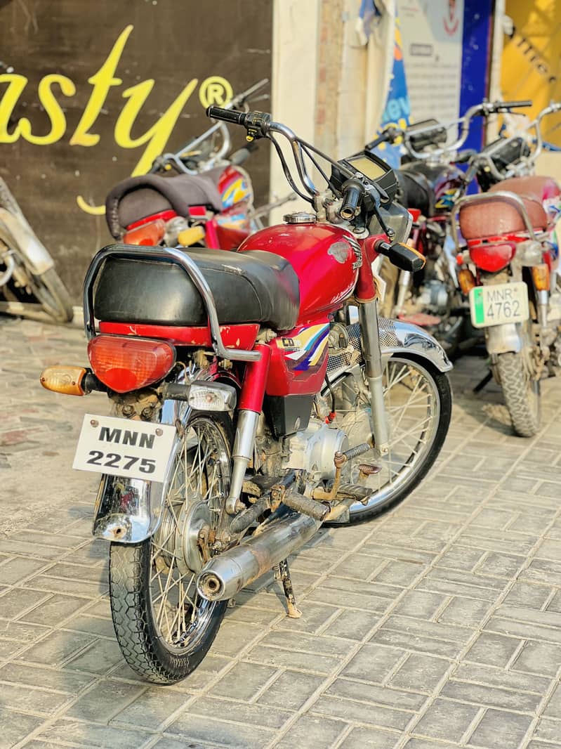 Honda CD70 2014 model 10