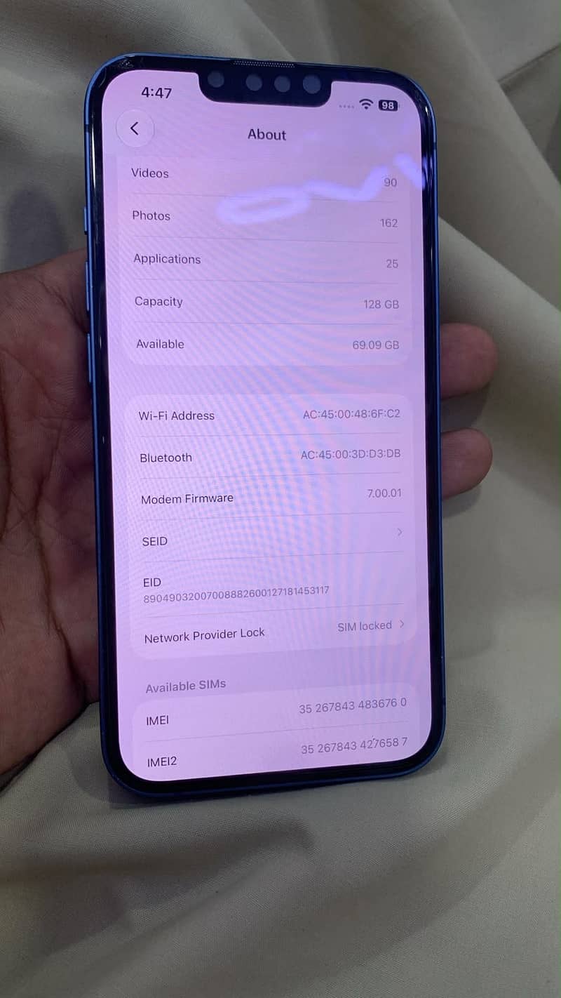 Apple iPhone 13 5