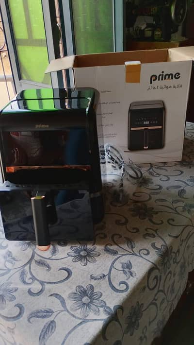 Air fryer 5:5 litre  New good condition and urgent sale