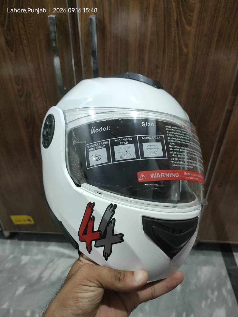 Flip up helmet 3