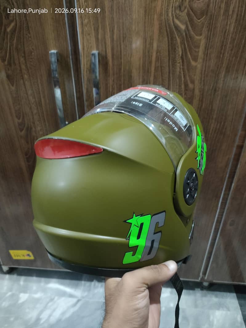 Flip up helmet 6