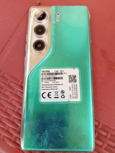 Tecno camon 40 pro