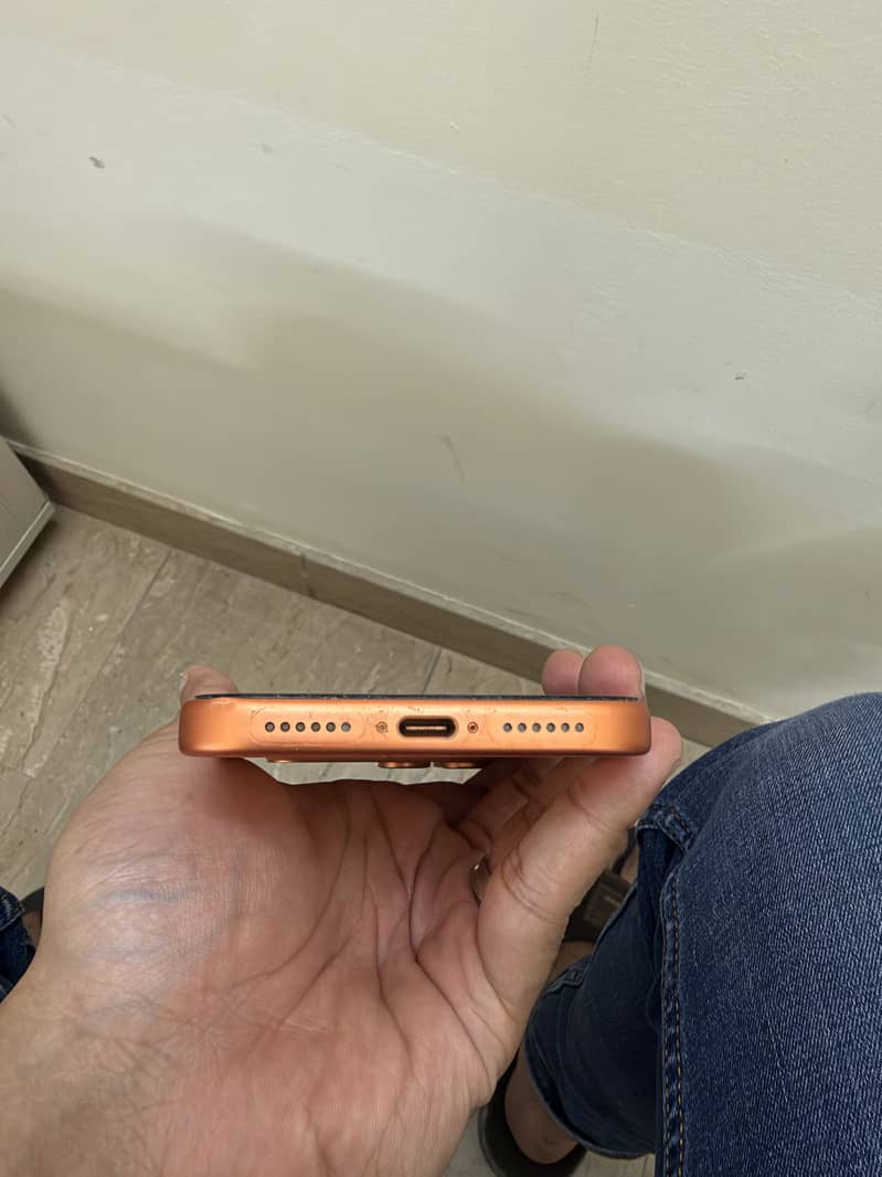 Apple iPhone 17 Pro Max 5