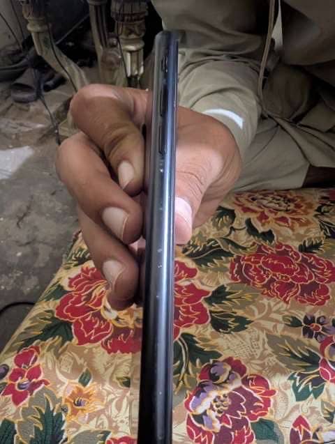 Apple iPhone 7 0