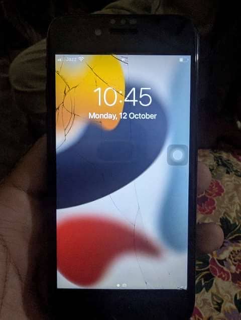 Apple iPhone 7 1