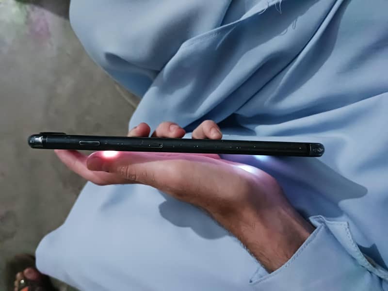 Apple iPhone 7 Plus 3