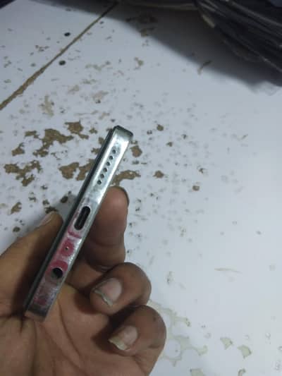 Tecno CAMON 20