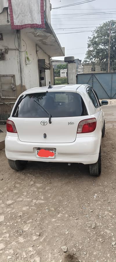 Toyota Vitz 2001
