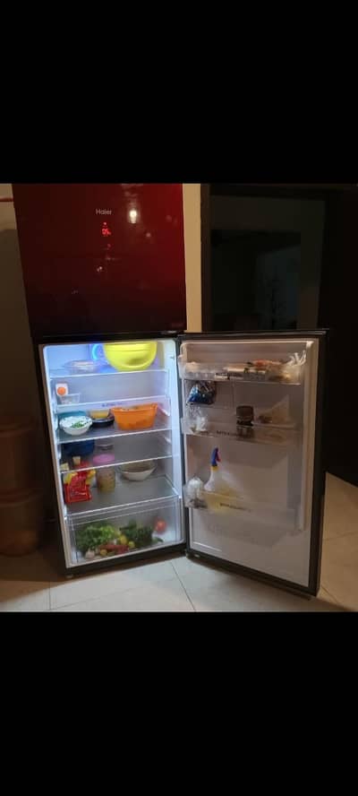 fridge Haier like new 13 cubic 6 months used aprox
