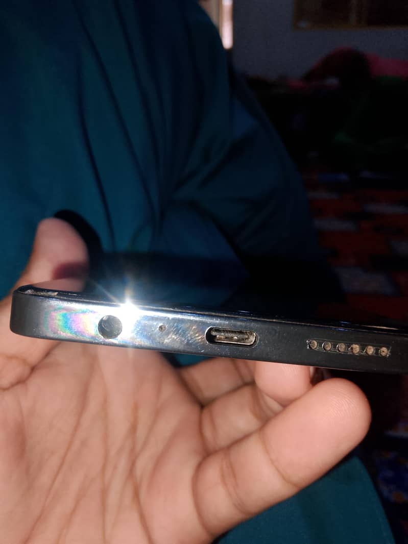 Tecno camon 20 4