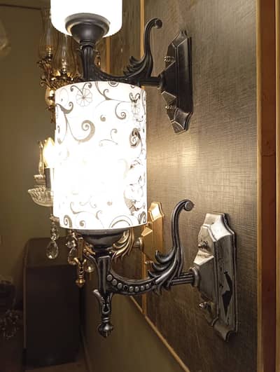 Single Bracket Lights for Sale | Best Quality at Reasonable Price