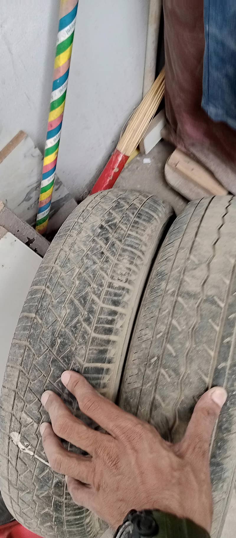 tyre 12  pair 0