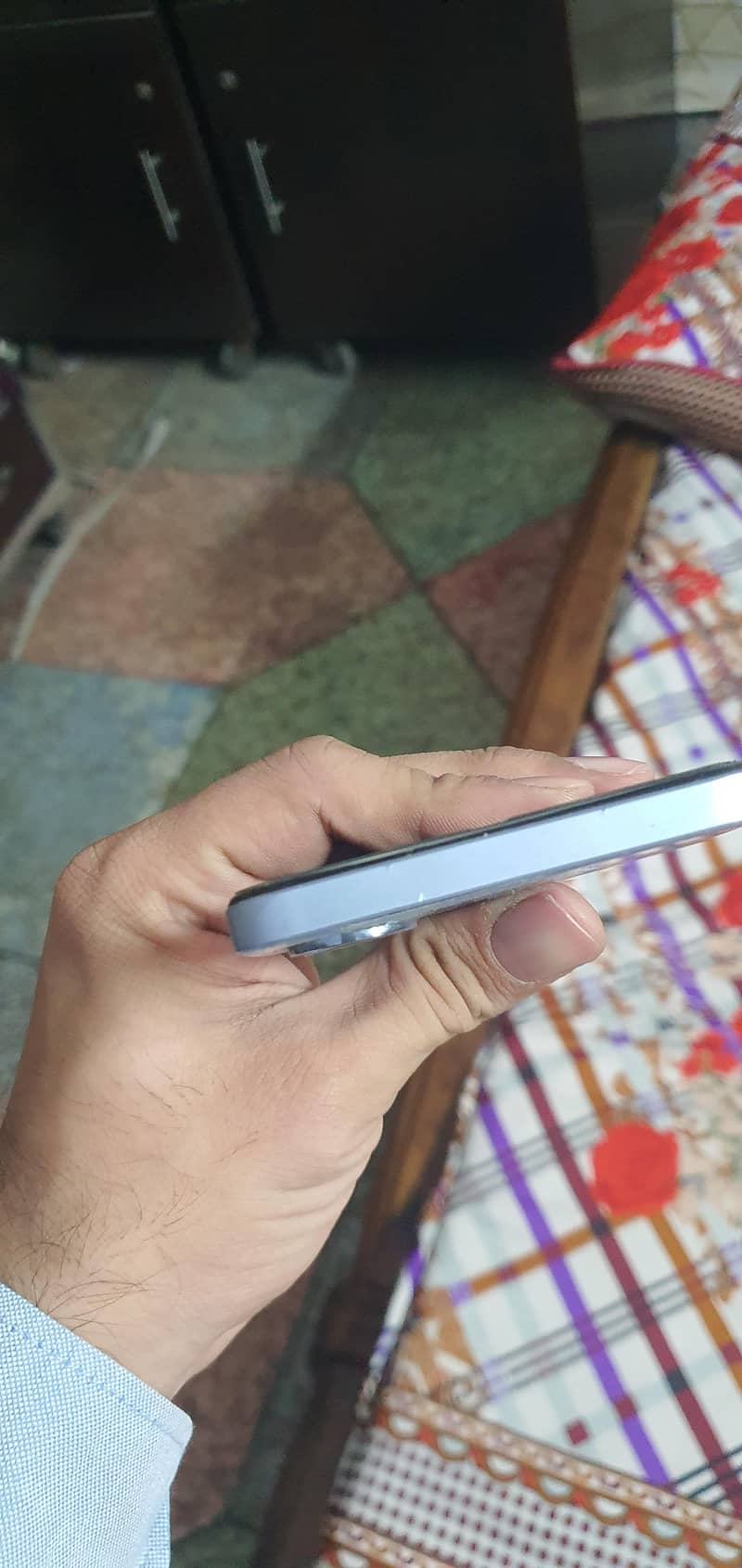 Realme Note 60 4