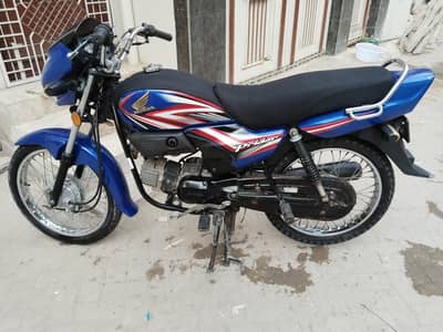 Honda pridor 100 cc 2022-23