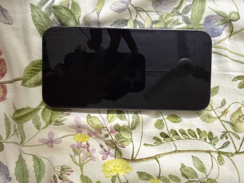 Apple iPhone 14 Pro Max 0
