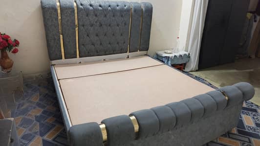 Trending bed for sale in goog conditions