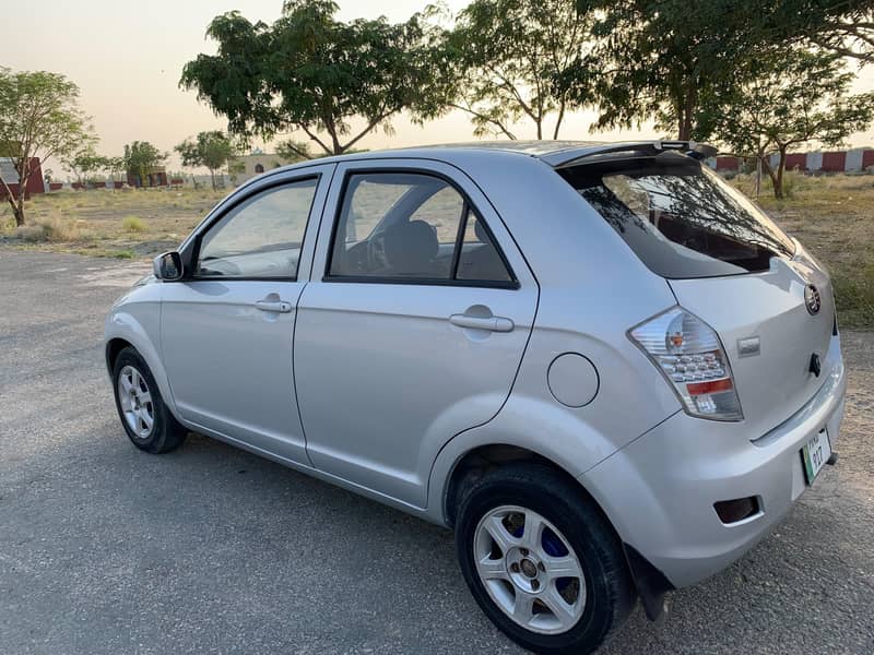 FAW V2 2015 6