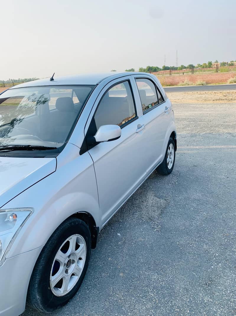 FAW V2 2015 7