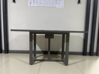 Conference small table (Mechano Brand)