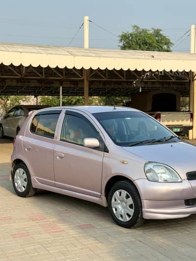 Toyota Vitz 2001