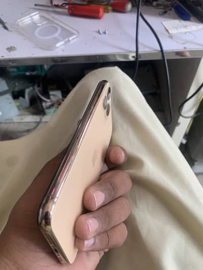 Apple iPhone 11 Pro