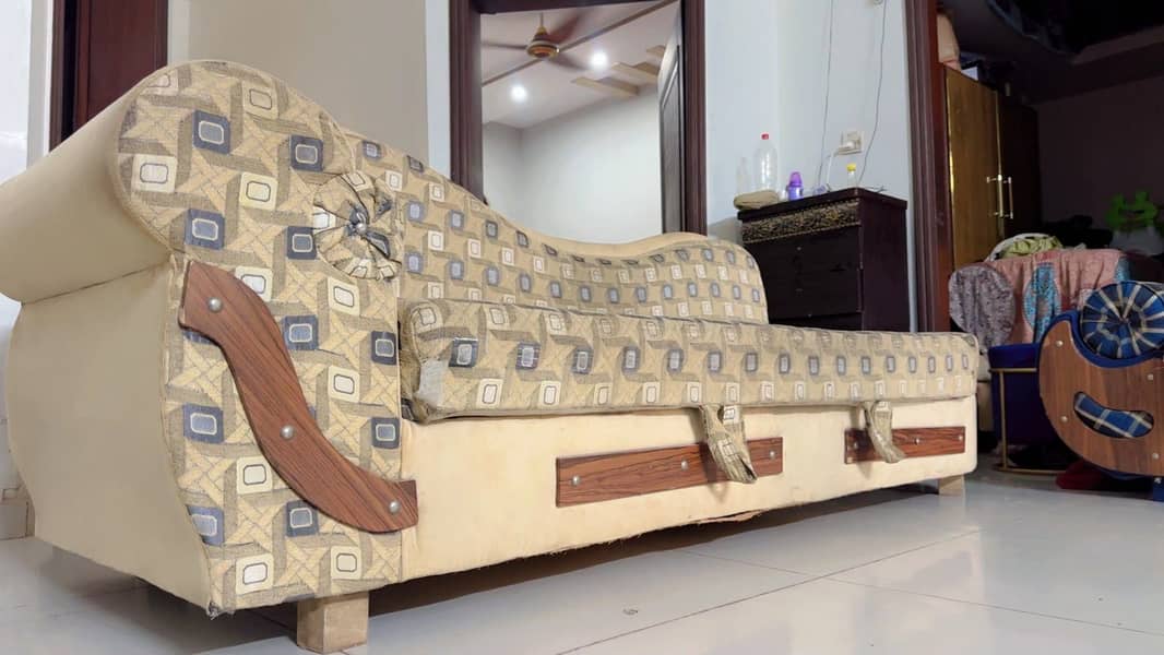sofa cum bed 0