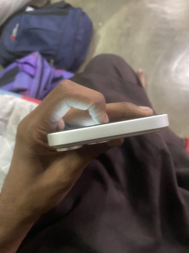 Apple iPhone XR 2