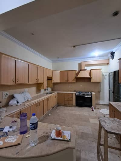 10 Marla. Open Basment available for rental