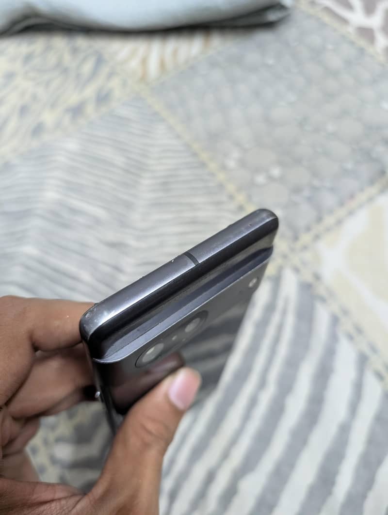 Google Pixel 7 (dual approved) 4